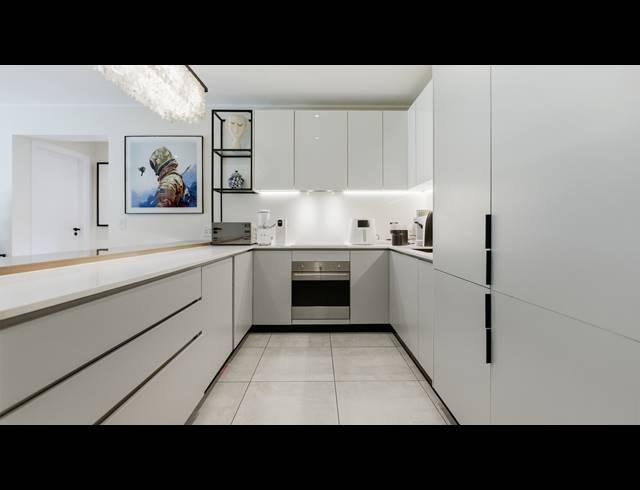 3 bed property to rent in HYDE PARK